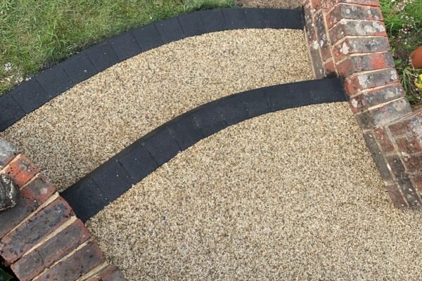 Resin Projects Gallery - Premium resin patio by Hampshire Resin