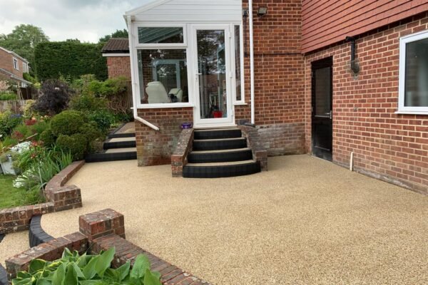 Resin Projects Gallery - Premium resin patio by Hampshire Resin