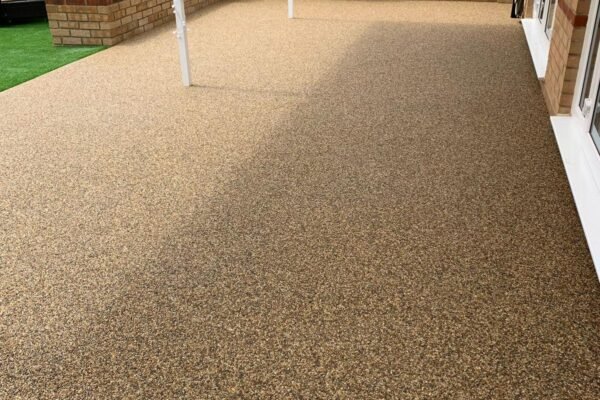 Resin Projects Gallery - Premium resin patio by Hampshire Resin