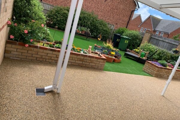 Resin Projects Gallery - Premium resin patio by Hampshire Resin