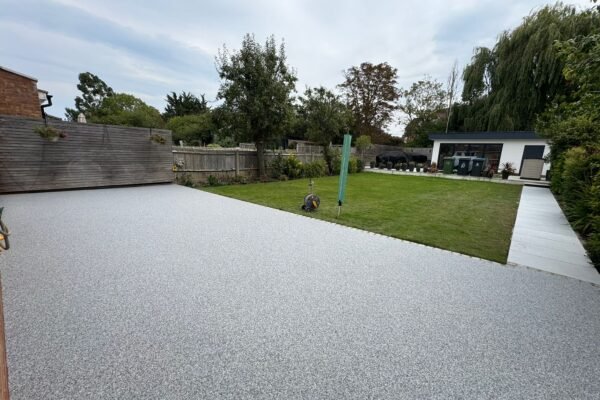 Resin Projects Gallery - Premium resin patio by Hampshire Resin