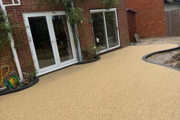 Resin Projects Gallery - Premium resin patio by Hampshire Resin