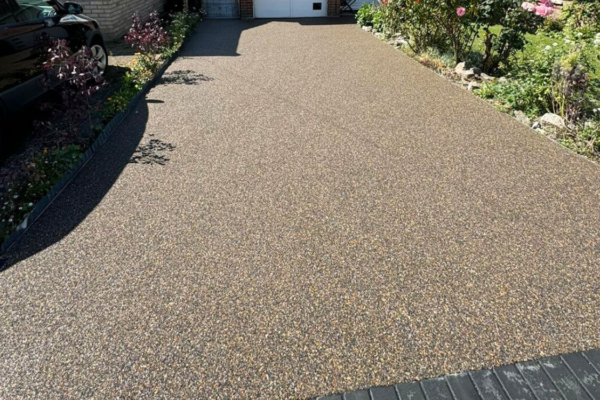 Resin Projects Gallery - Premium resin driveway by Hampshire Resin