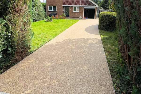 Resin Projects Gallery - Premium resin driveway by Hampshire Resin