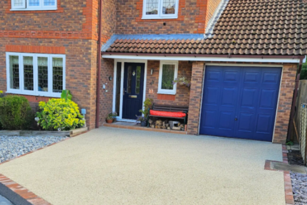 Resin Projects Gallery - Premium resin driveway by Hampshire Resin
